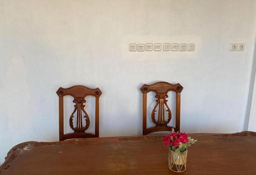 فندق Rumah Windy Guest House Bira