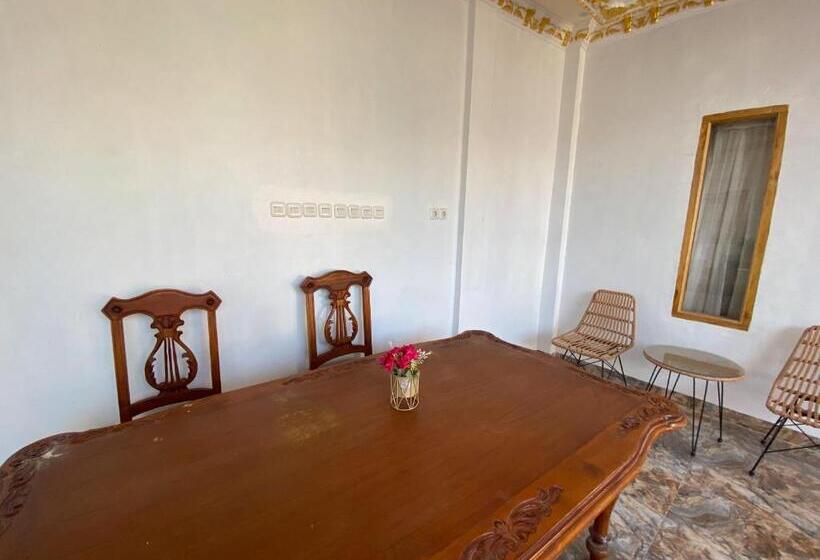 فندق Rumah Windy Guest House Bira