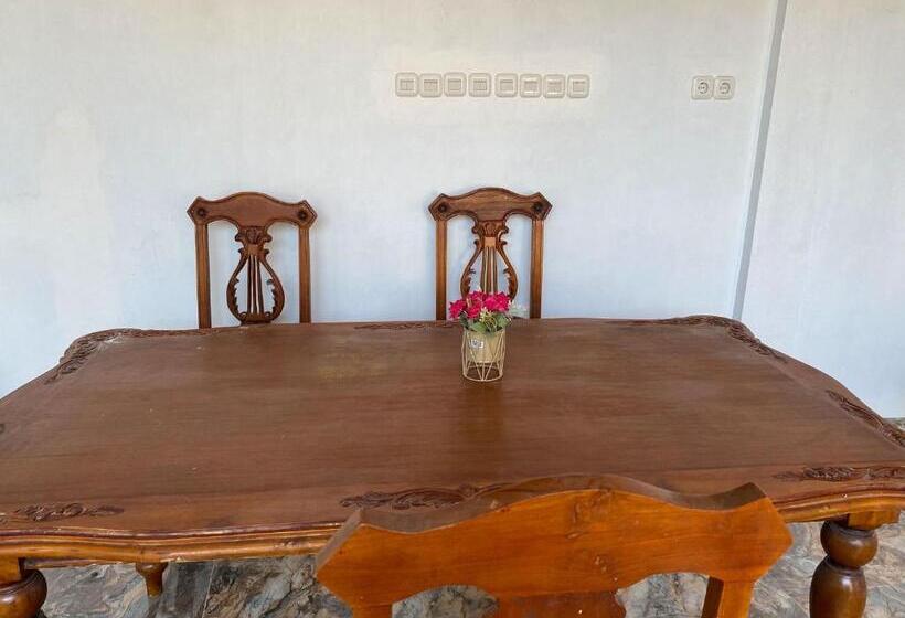 فندق Rumah Windy Guest House Bira