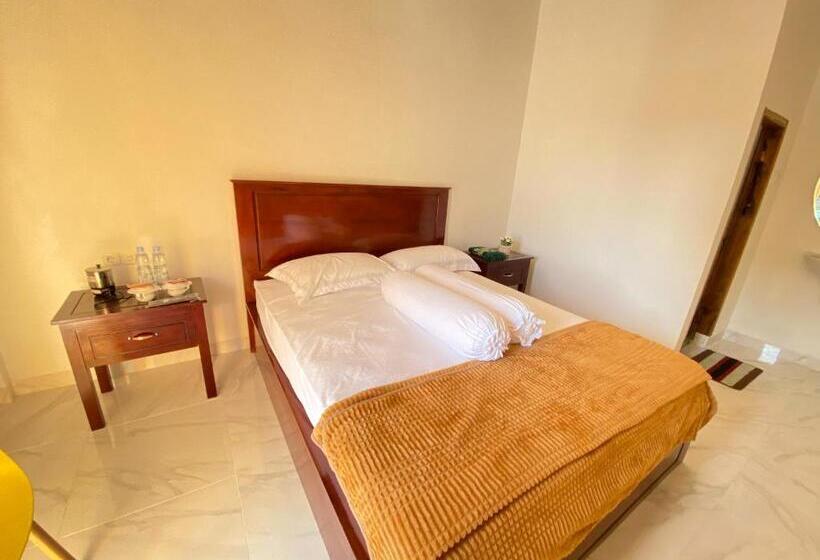 فندق Rumah Windy Guest House Bira