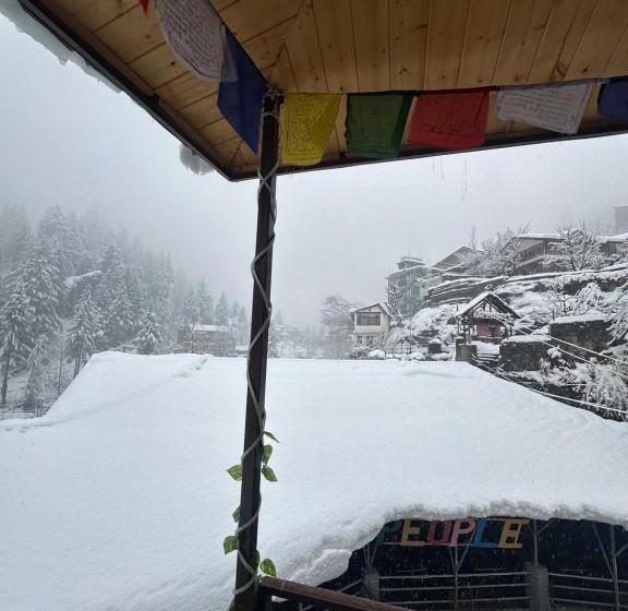 هتل The Cosmic Rajasthan