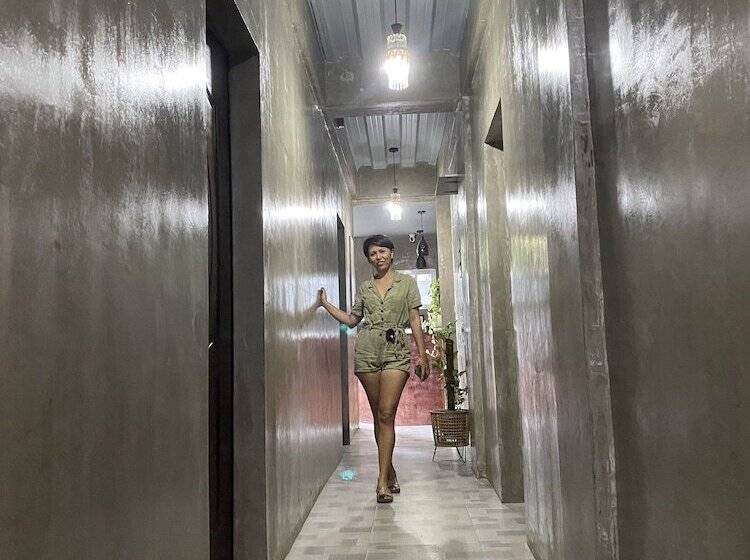 پانسیون Hai Inn