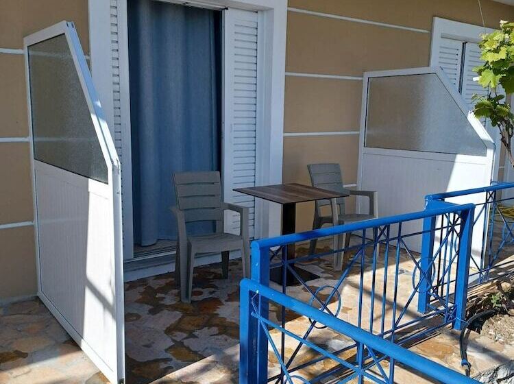 پانسیون Ionian View Guest House