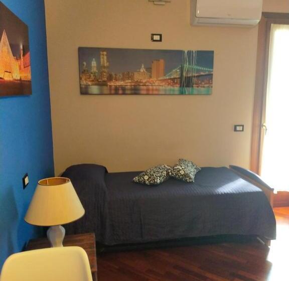 Пансион Mini Appartamento Con Giardino