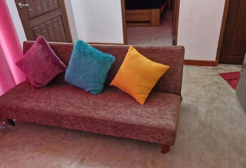 ペンション O Neill S Cottage