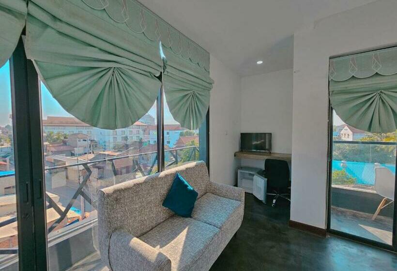 بنسيون Ultimate Boutique