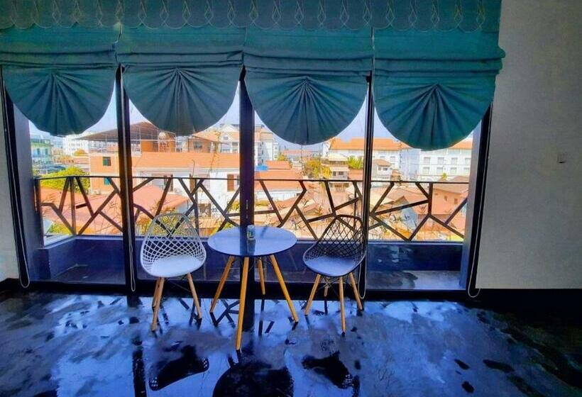 بنسيون Ultimate Boutique