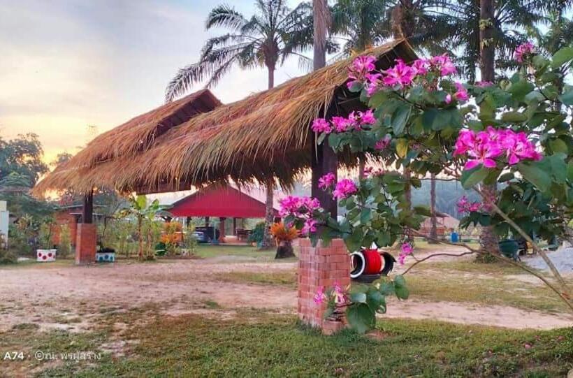 אתר נופש Phonphusang Utopia Farmstay