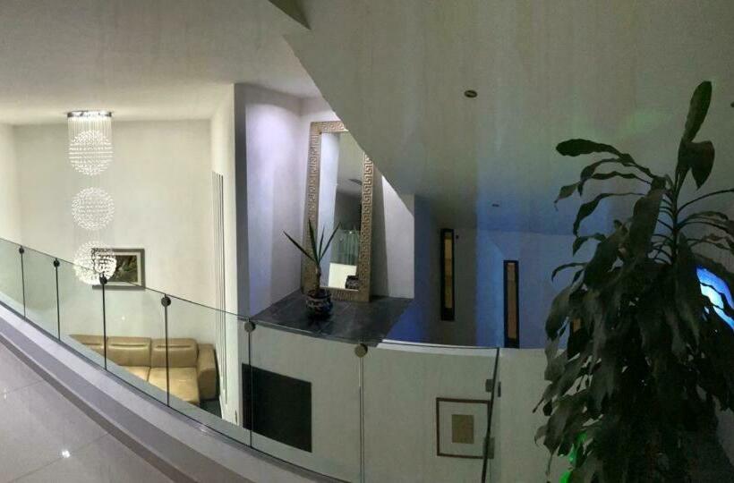 فندق صغير Endemic Inn Puebla