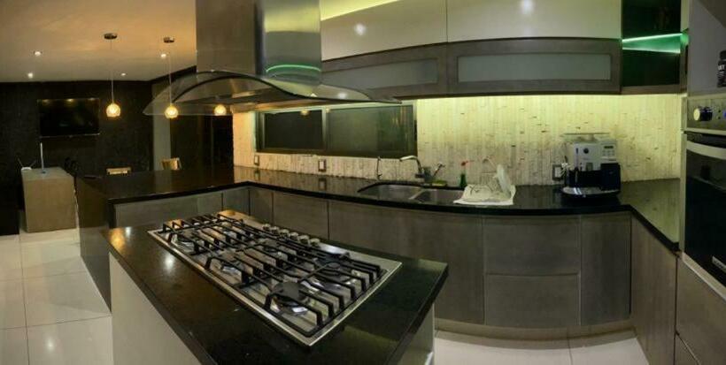 فندق صغير Endemic Inn Puebla