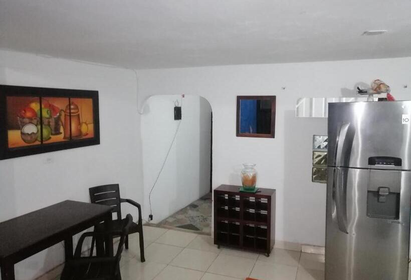 צימר Casa De Relajación Lowcost Centro Catedral Lujos ,piscna,aireacondicio