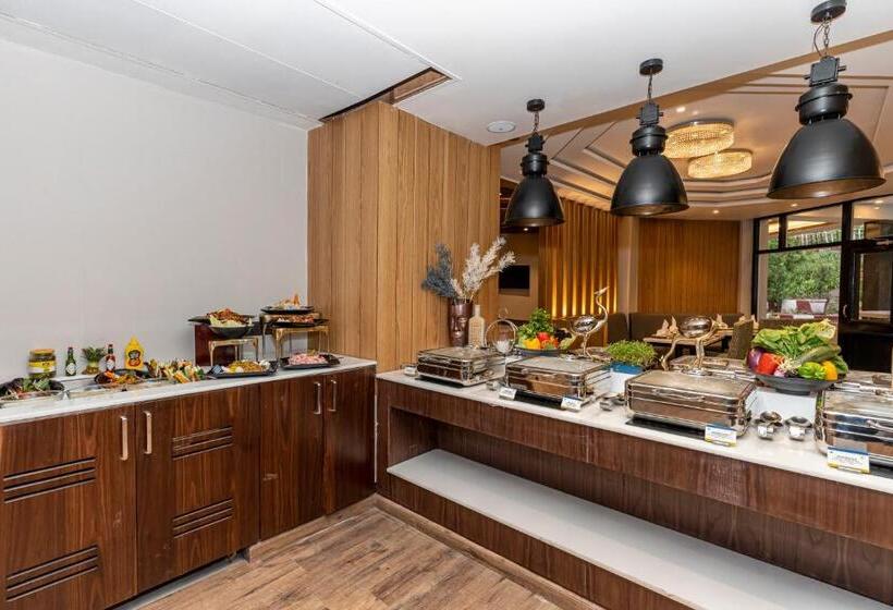 Fortune Khajjiar Member Itc S Hotel Group