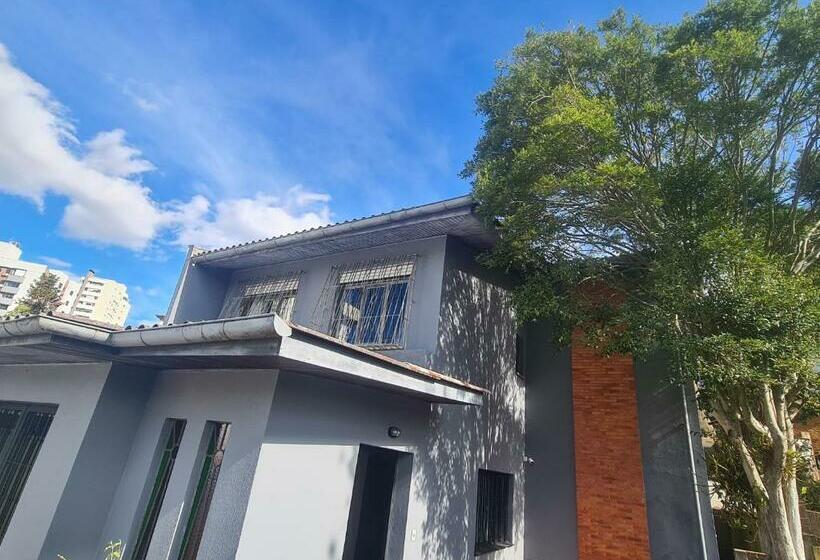 Hostel Familia Zanatta