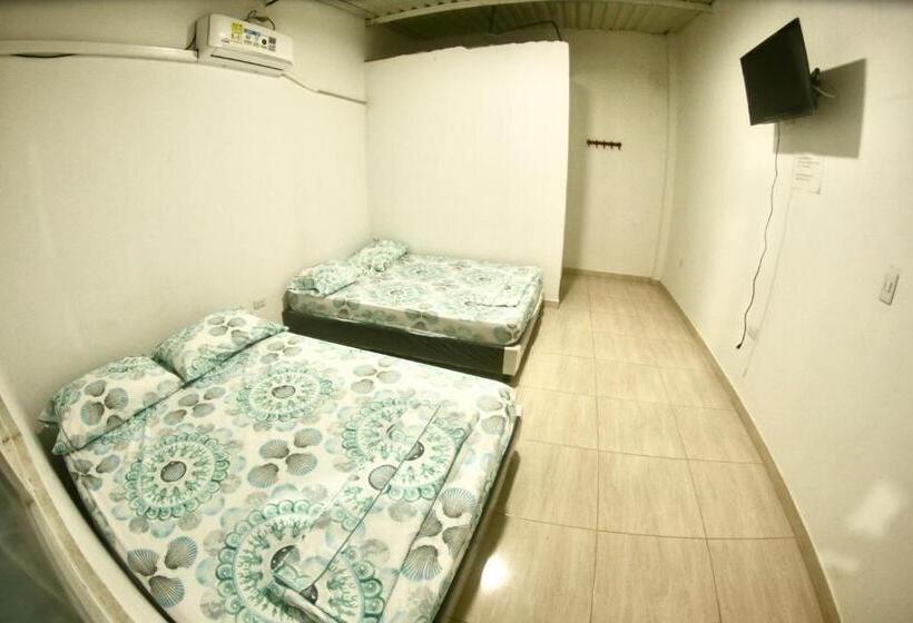 هتل Bahia Malecon