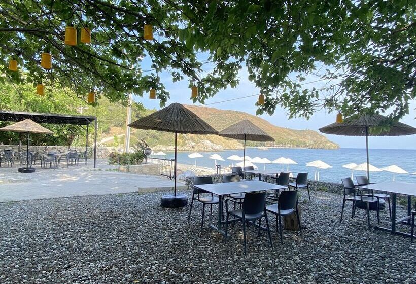 فندق Dada Bungalows