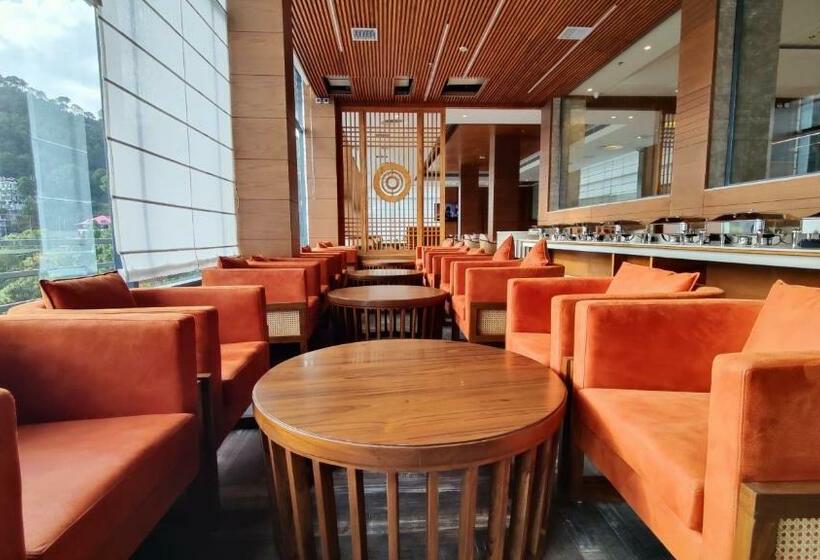 فندق Kaithal Resort   Kasauli