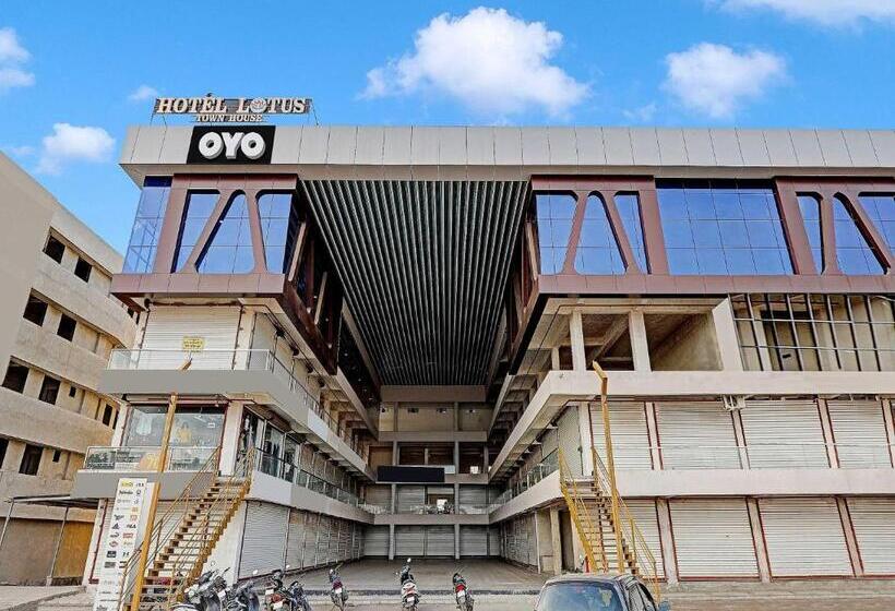 فندق Oyo Flagship 81156  Lotus