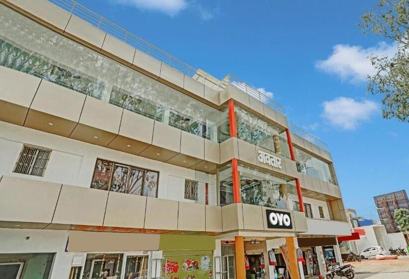 ホテル Oyo Flagship 81229 Avtar