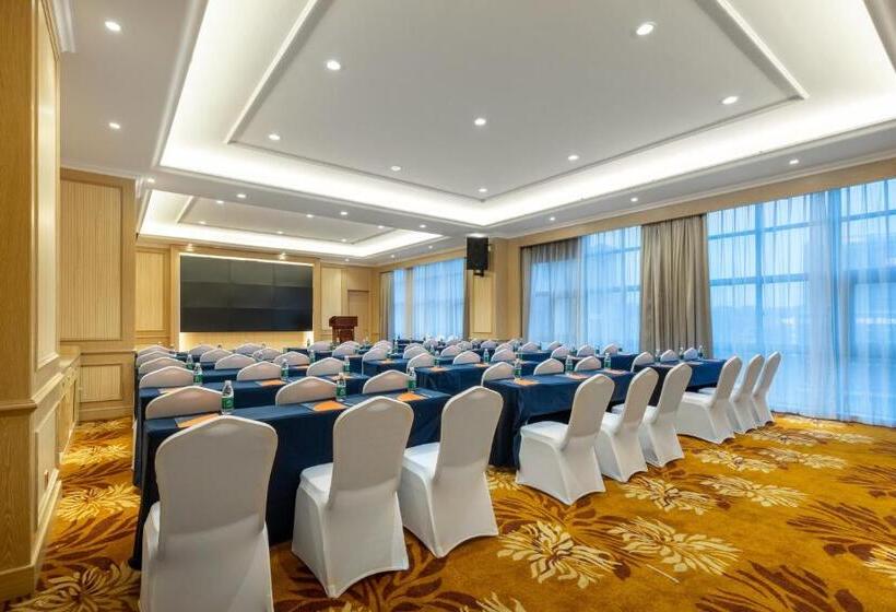 Atour X Hotel Shenzhen Baoan Airport Aviation City