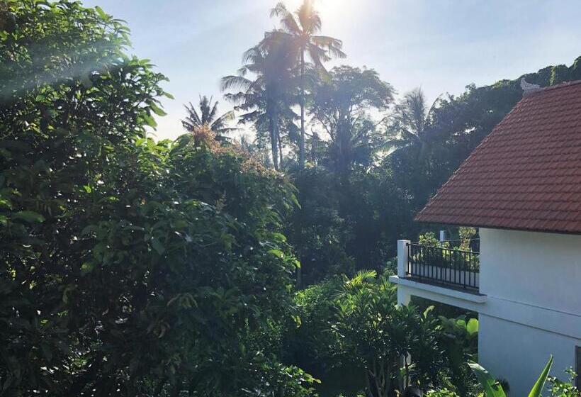 Курорт The White Villas Ubud