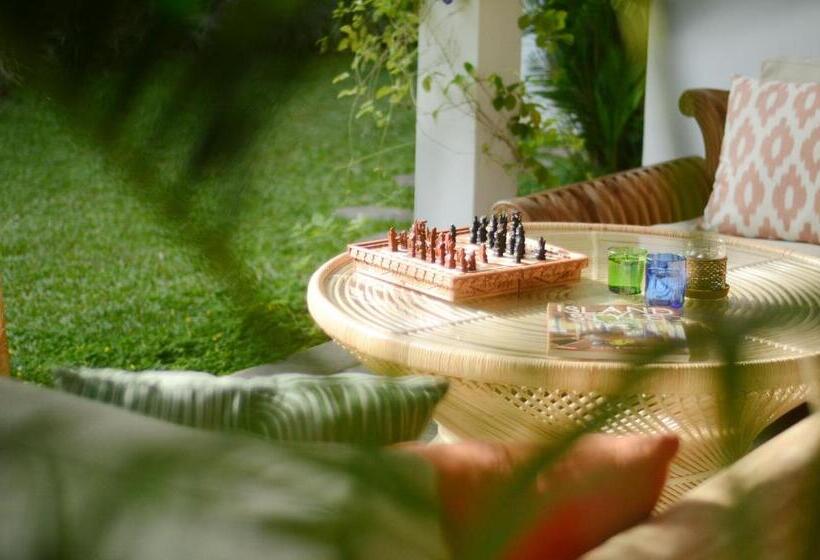 Курорт The White Villas Ubud