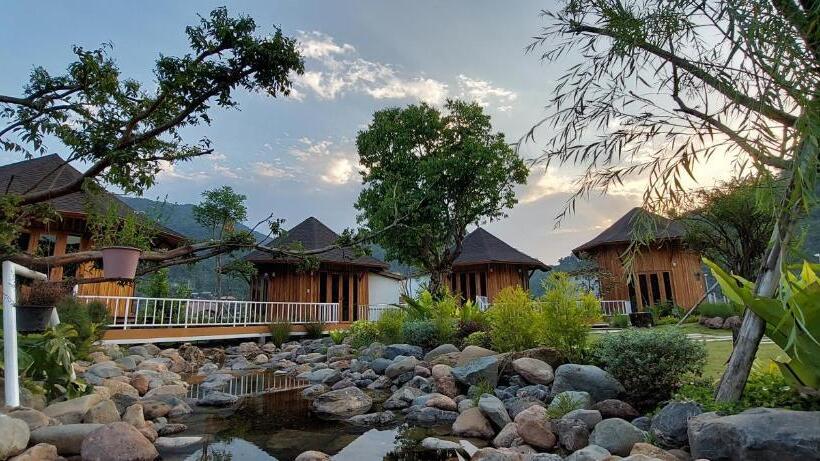 Times Klang Sapan Resort