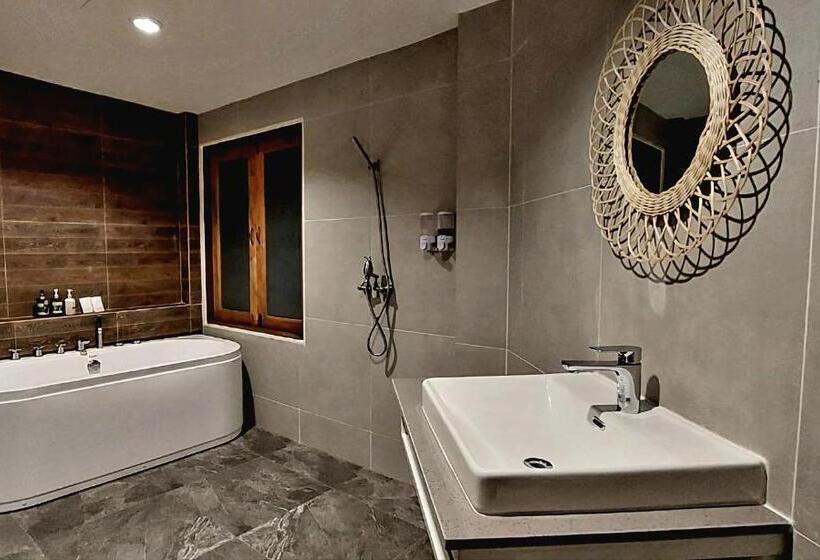 Times Klang Sapan Resort