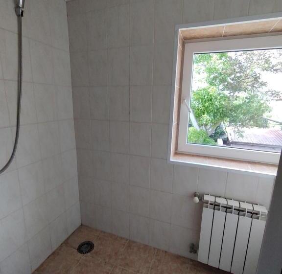 هاستل викенд