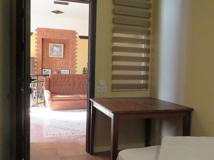 호스텔 Jan & In The Very Center