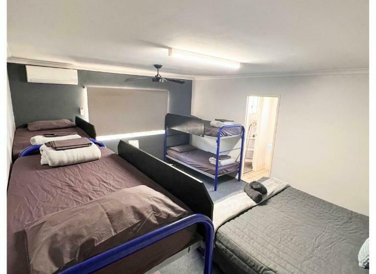 הוסטל Kalbarri Inn