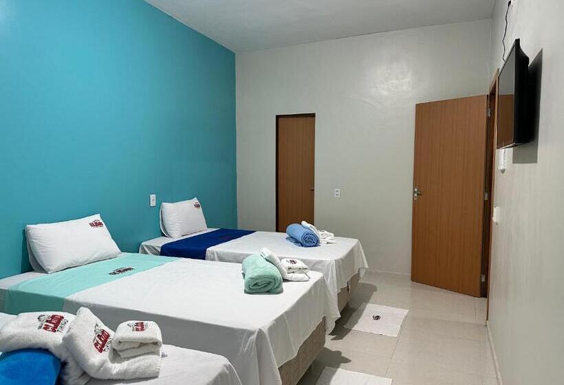 הוסטל Pousada E Agencia Cledio Turismo