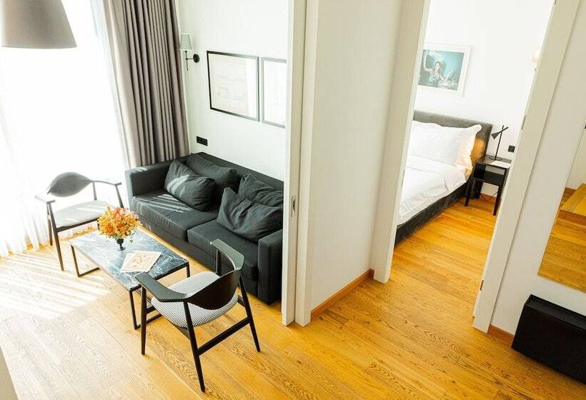 Ando Living Taksim Gumussuyu Townhouse