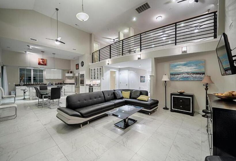 Bali Bay 503 Of Myrtle Beach Hotel Room