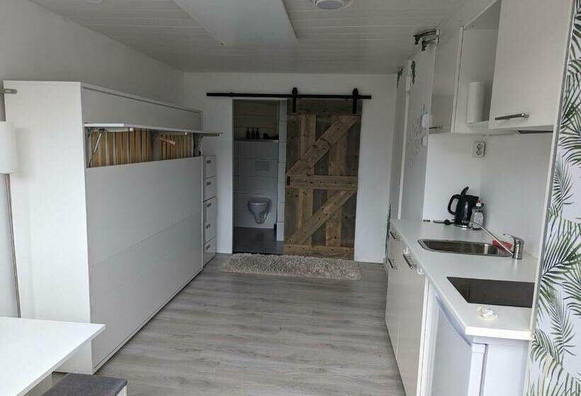 تختخواب و صبحانه Ground Floor Studio & 2 Bikes