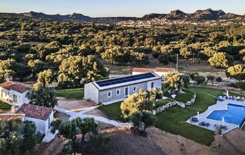 مبيت وإفطار Uddastri Retreat