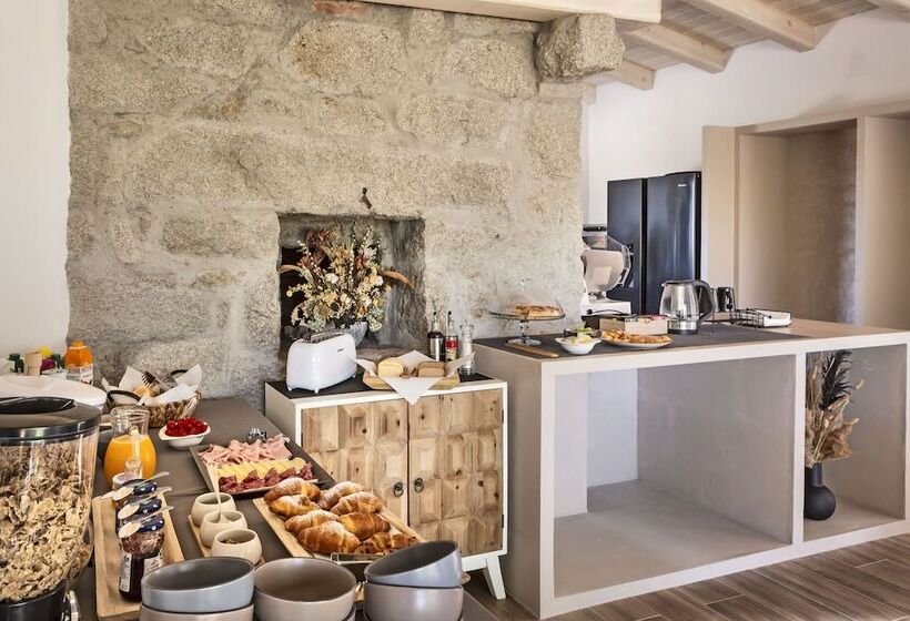 مبيت وإفطار Uddastri Retreat