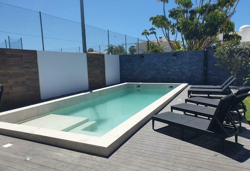 مبيت وإفطار Wakeup Villa