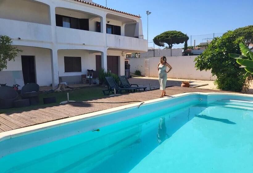 مبيت وإفطار Wakeup Villa