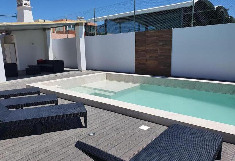 مبيت وإفطار Wakeup Villa