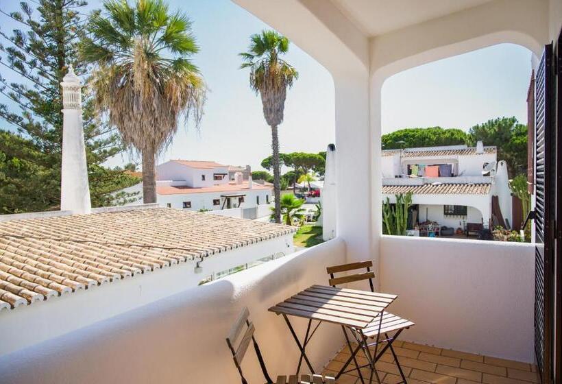 مبيت وإفطار Wakeup Villa