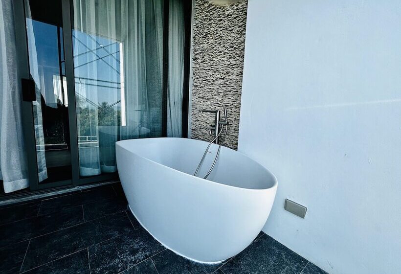 Elite Atoll Condotel