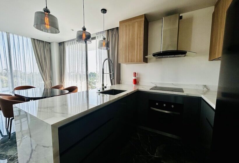 Elite Atoll Condotel