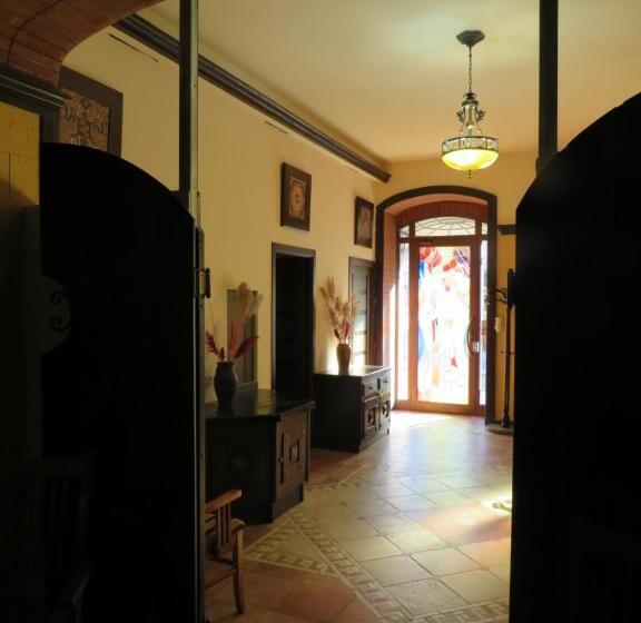 호스텔 Jan & In The Very Center