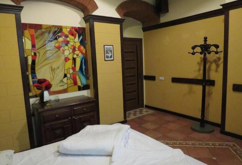 호스텔 Jan & In The Very Center