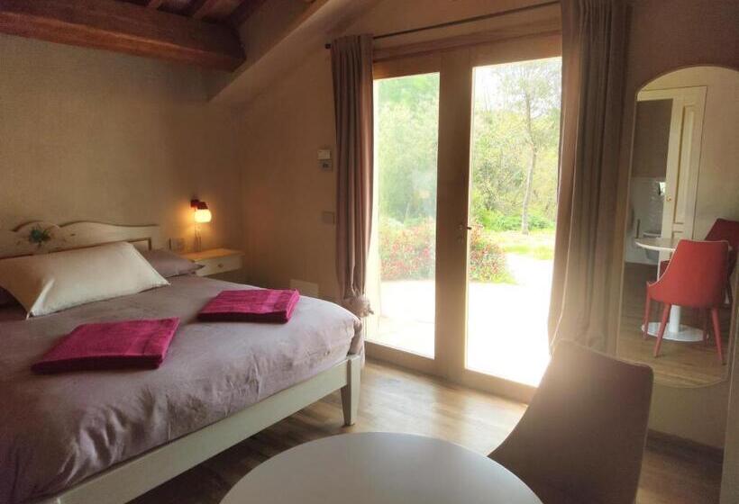 هتل Agriturismo Montecolombo By Il Ritorno