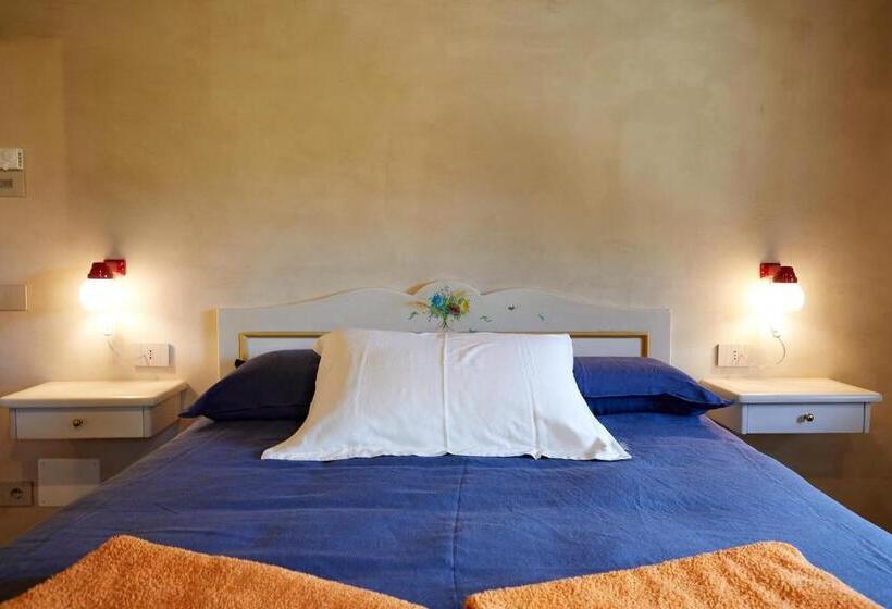 هتل Agriturismo Montecolombo By Il Ritorno