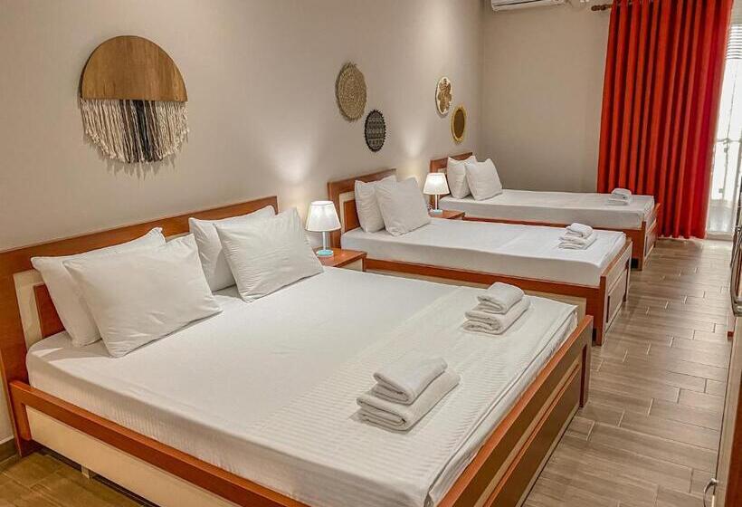 בית מלון כפרי Aljur