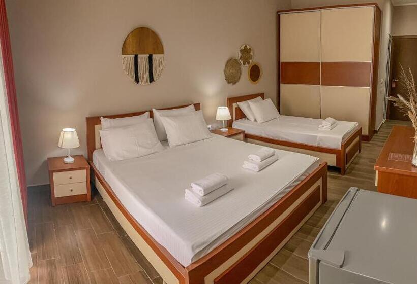 בית מלון כפרי Aljur