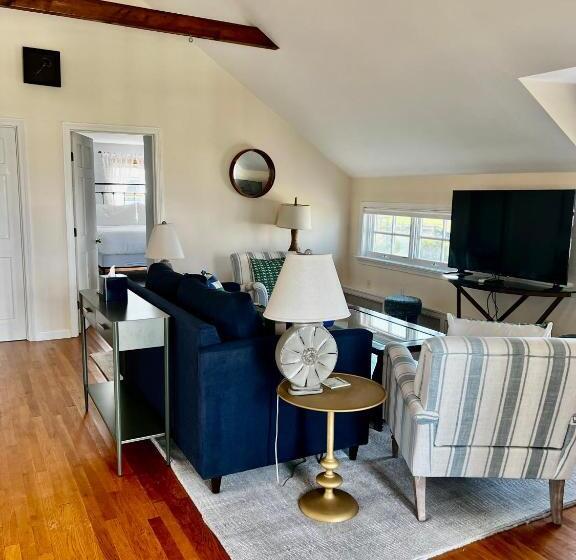 فندق Atlantic Inn