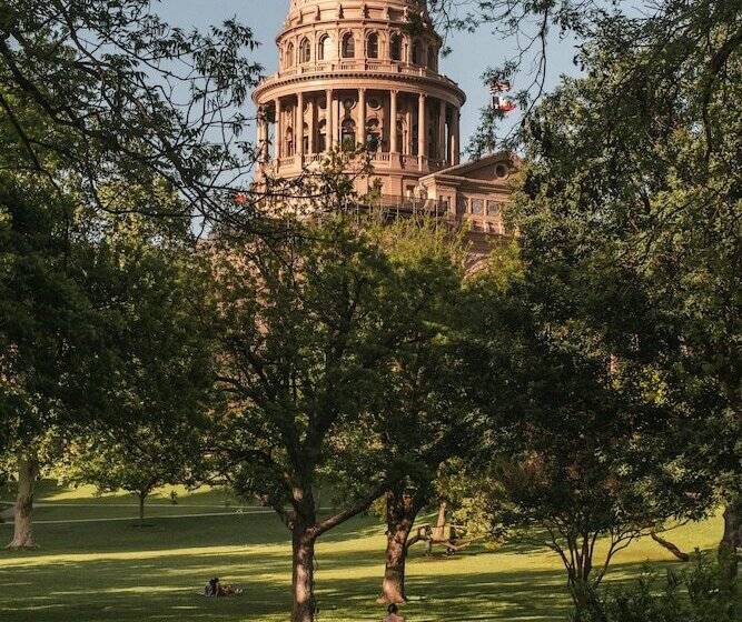 هتل Citizenm Austin Downtown